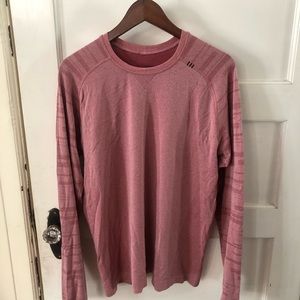 Lululemon, salmon long sleeve